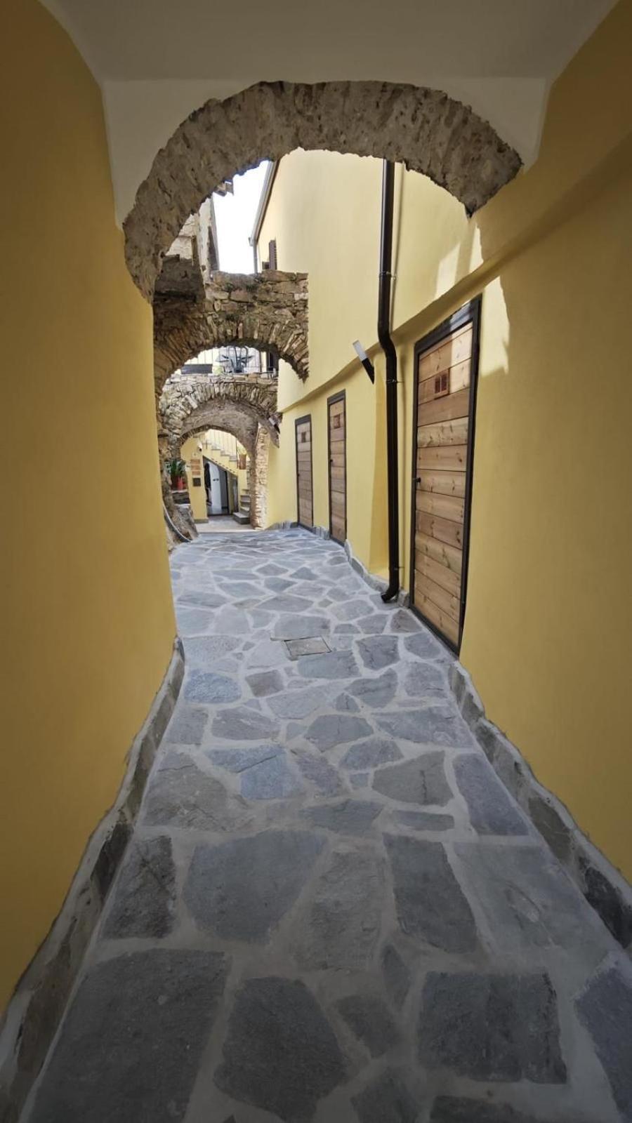 Appartamento Alba Dachi Farm Marina dʼMarina dʼAndora Extérieur photo